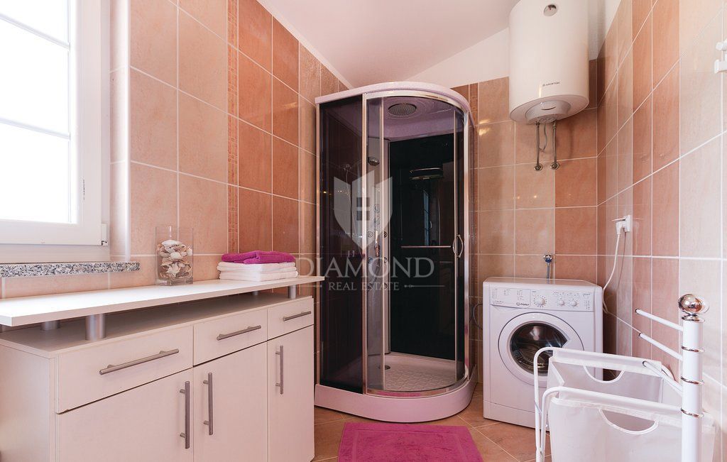 Priložnost! Počitniška hiša blizu morja, Fažana