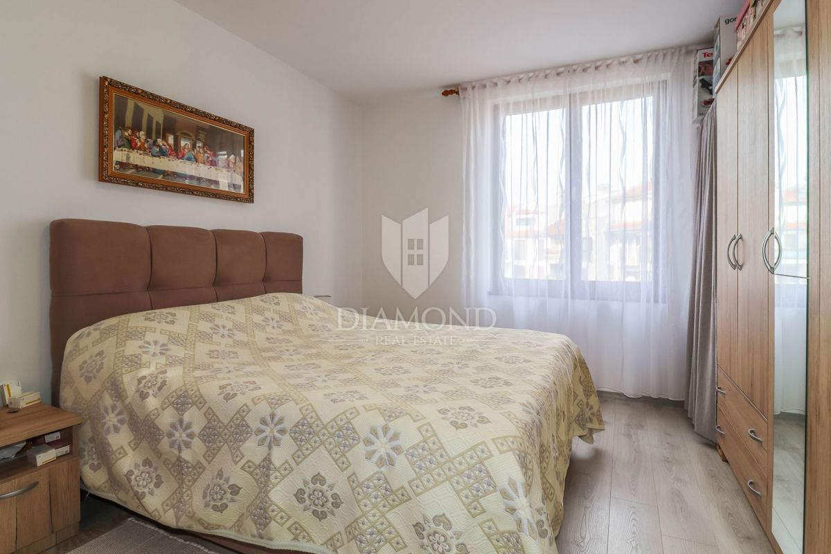 Rovinj, dvosobno stanovanje, balkon, parkirišče