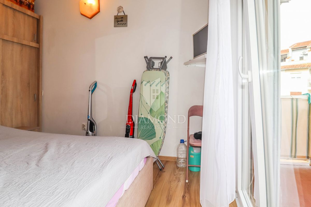 Rovinj, dvosobno stanovanje, balkon, parkirišče