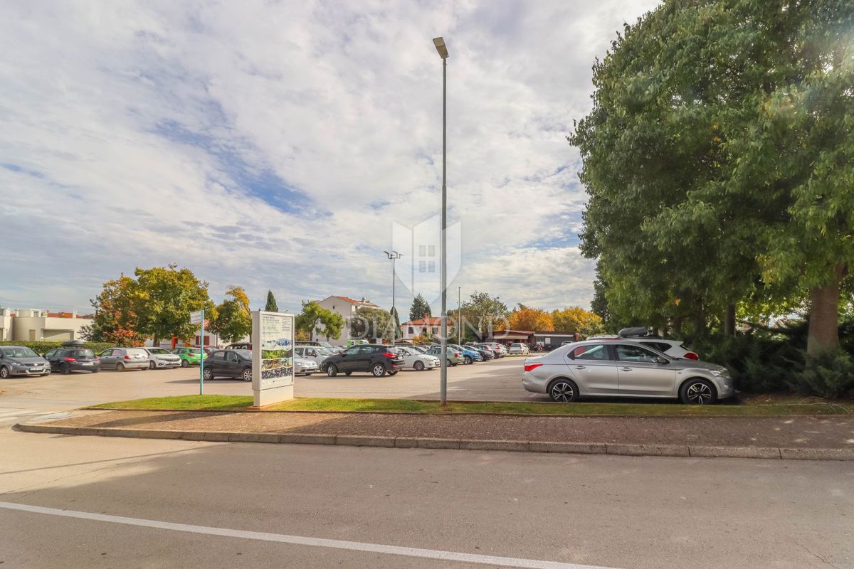 Rovinj, dvosobno stanovanje, balkon, parkirišče