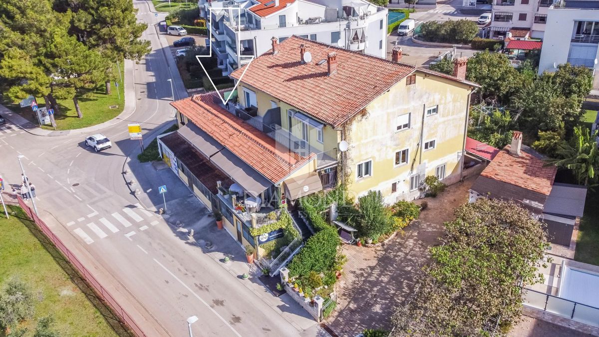 Istra, Novigrad, Apartma s pogledom na morje v središču Novigrada!