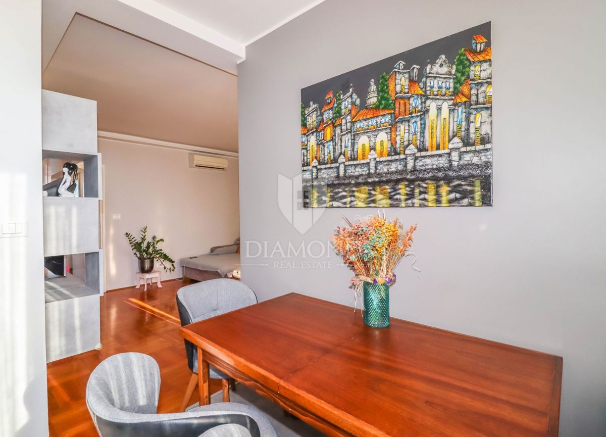 Rovinj! Center, novo stanovanje, parkirišče!