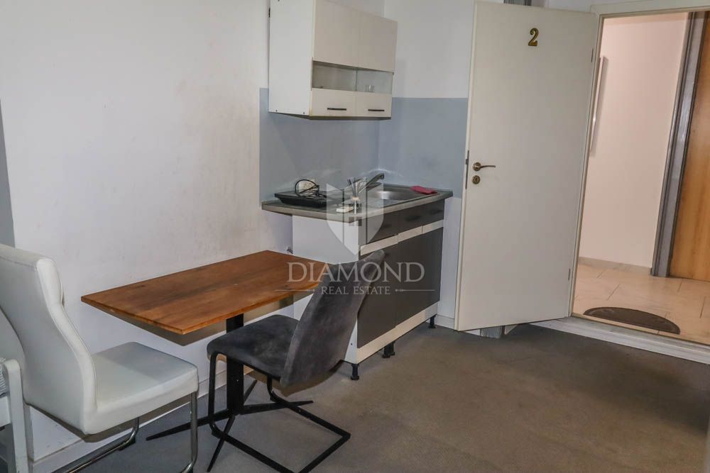 Apartmaj Centar, Pula, 420m2