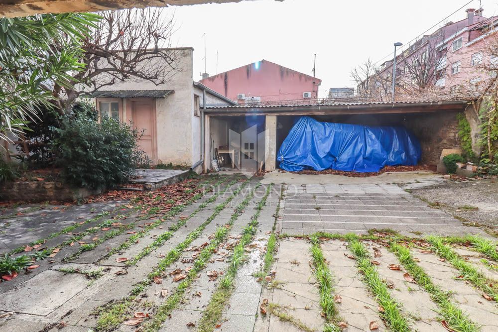 Apartmaj Centar, Pula, 420m2