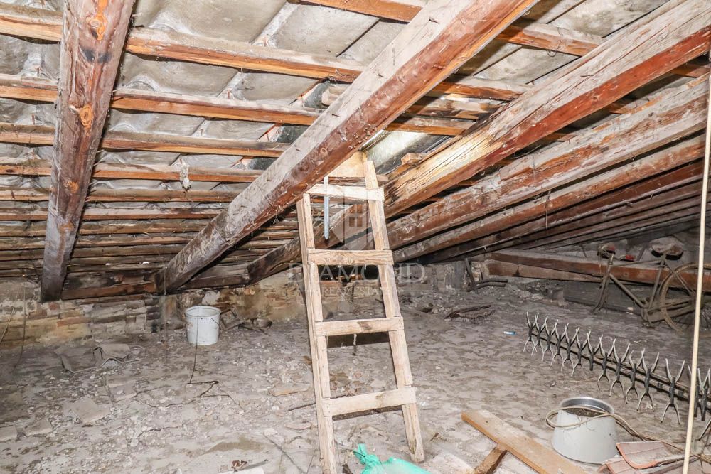 Apartmaj Centar, Pula, 420m2