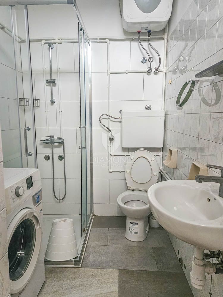 Apartmaj Centar, Pula, 420m2