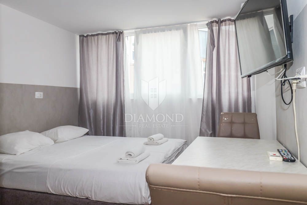 Apartmaj Centar, Pula, Mletačka ulica 12, 400m2