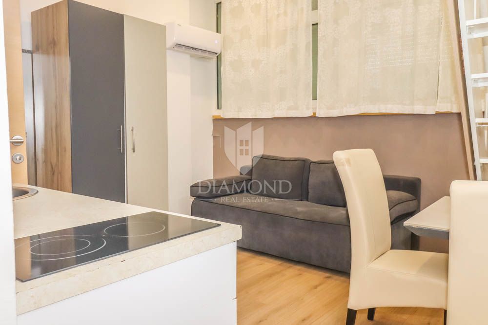 Apartmaj Centar, Pula, Mletačka ulica 12, 400m2