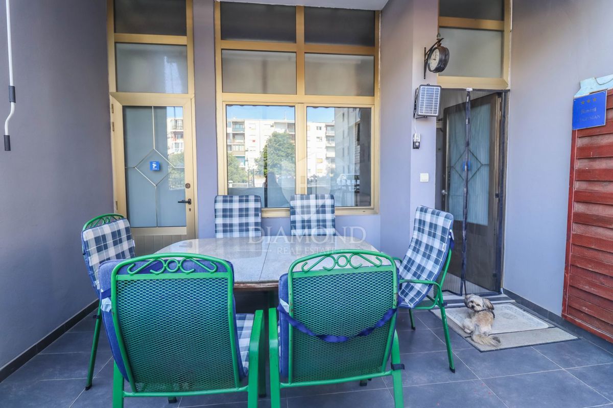 PRILOŽNOST! Apartma v Stoji s 3 spalnicami blizu plaže!