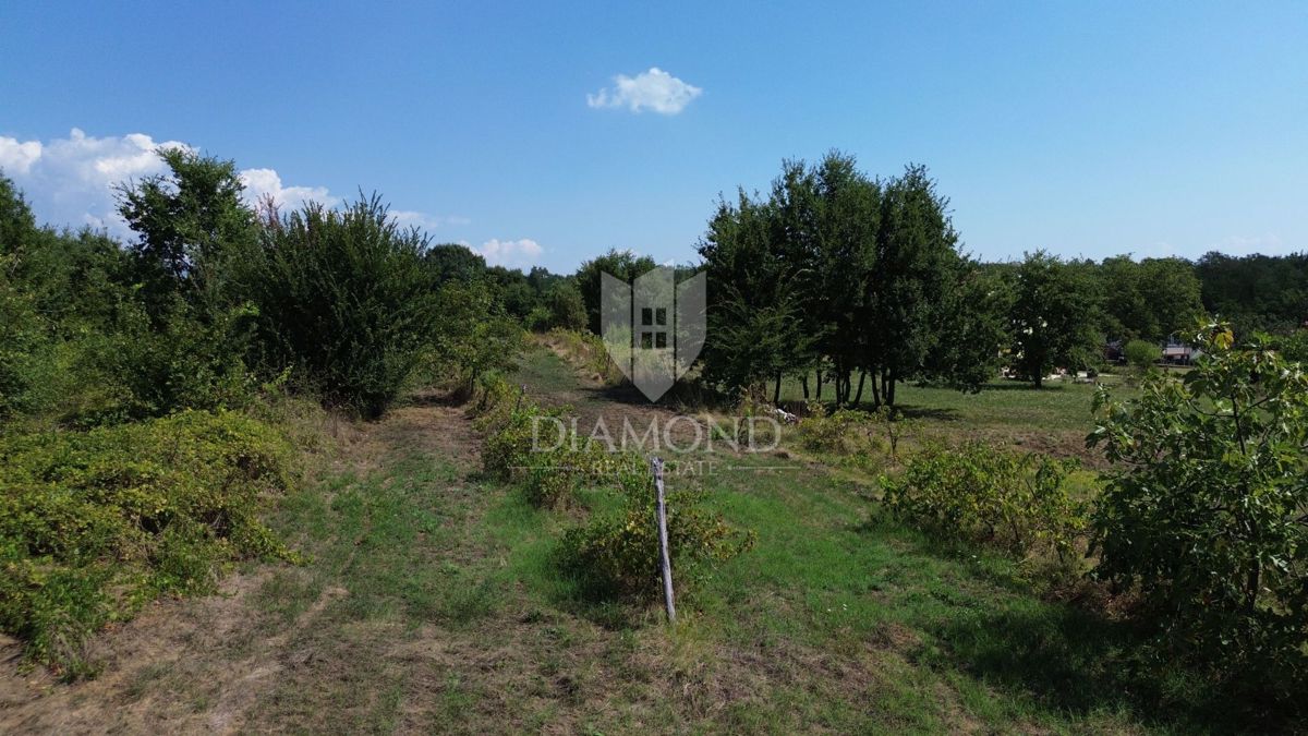 Gradbeno zemljišče, območje Labina