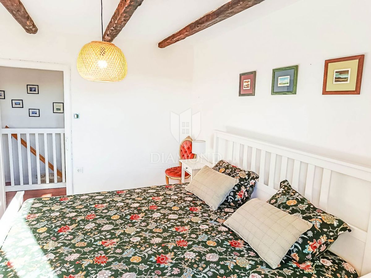 Hiša Režanci, Svetvinčenat, 294m2