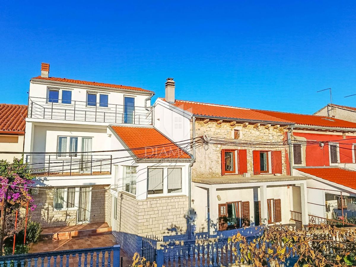 Hiša Režanci, Svetvinčenat, 294m2