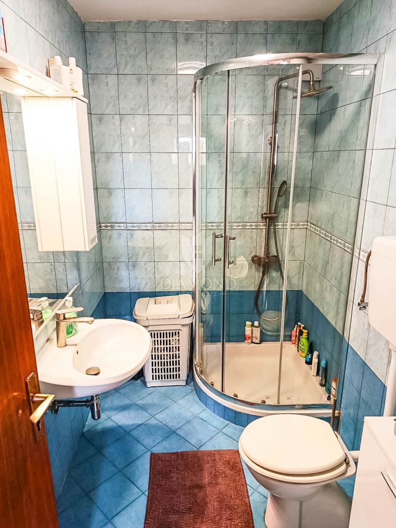 Hiša Režanci, Svetvinčenat, 294m2