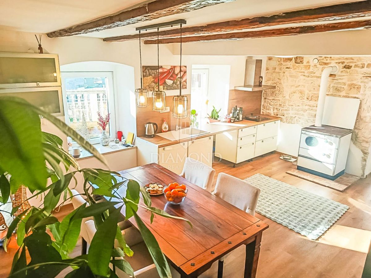 Hiša Režanci, Svetvinčenat, 294m2