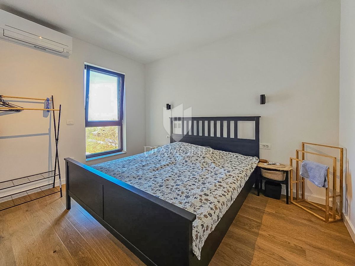 Priložnost! Novigrad, moderno stanovanje 900 m od morja!