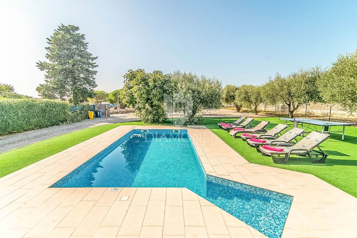 Nepremičnina v Istri, ki združuje luksuzno lastništvo in 14 let dokazanih turističnih prihodkov