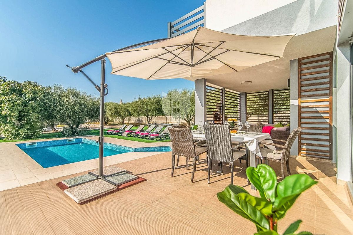 Nepremičnina v Istri, ki združuje luksuzno lastništvo in 14 let dokazanih turističnih prihodkov