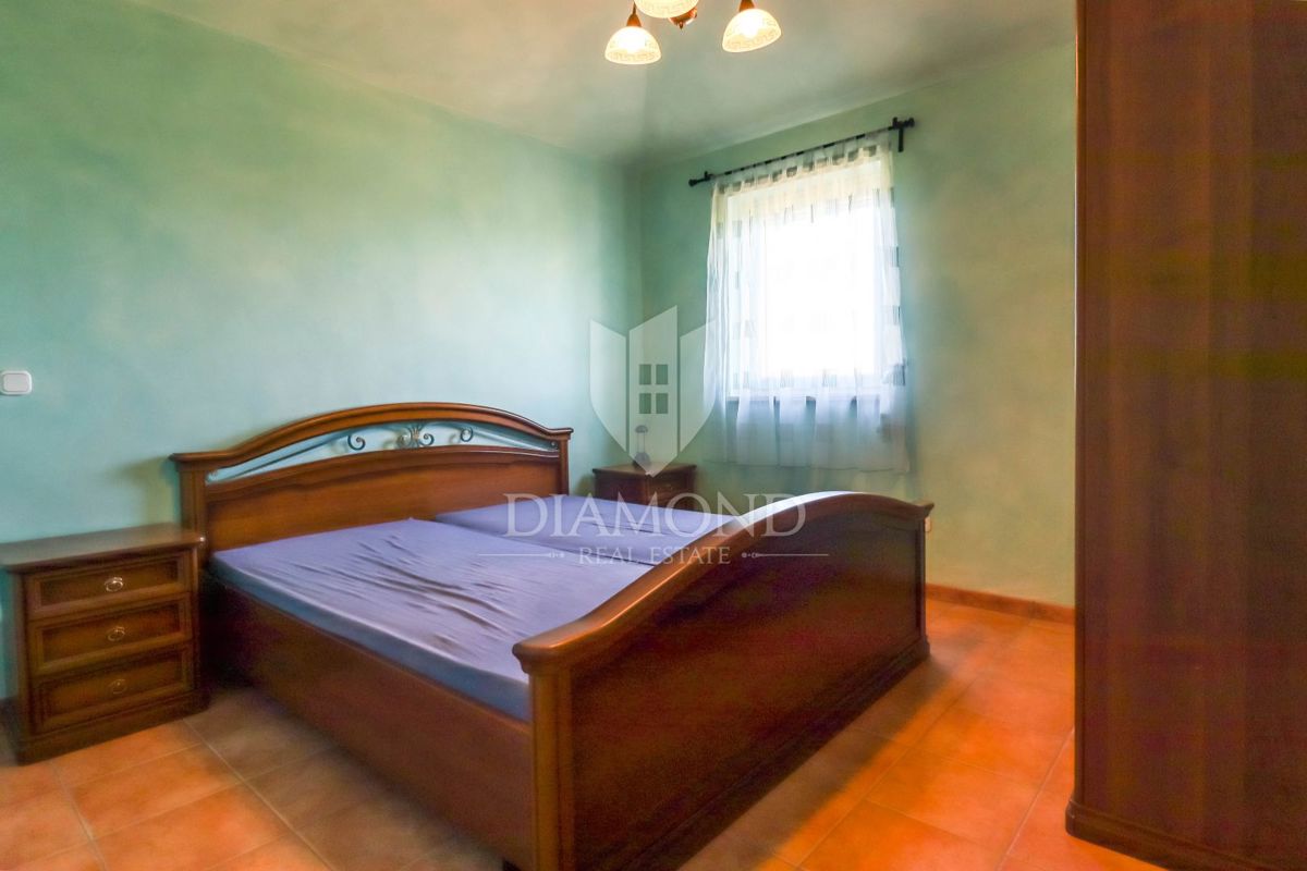 Poreč, kamnita hiša samostojna hiša