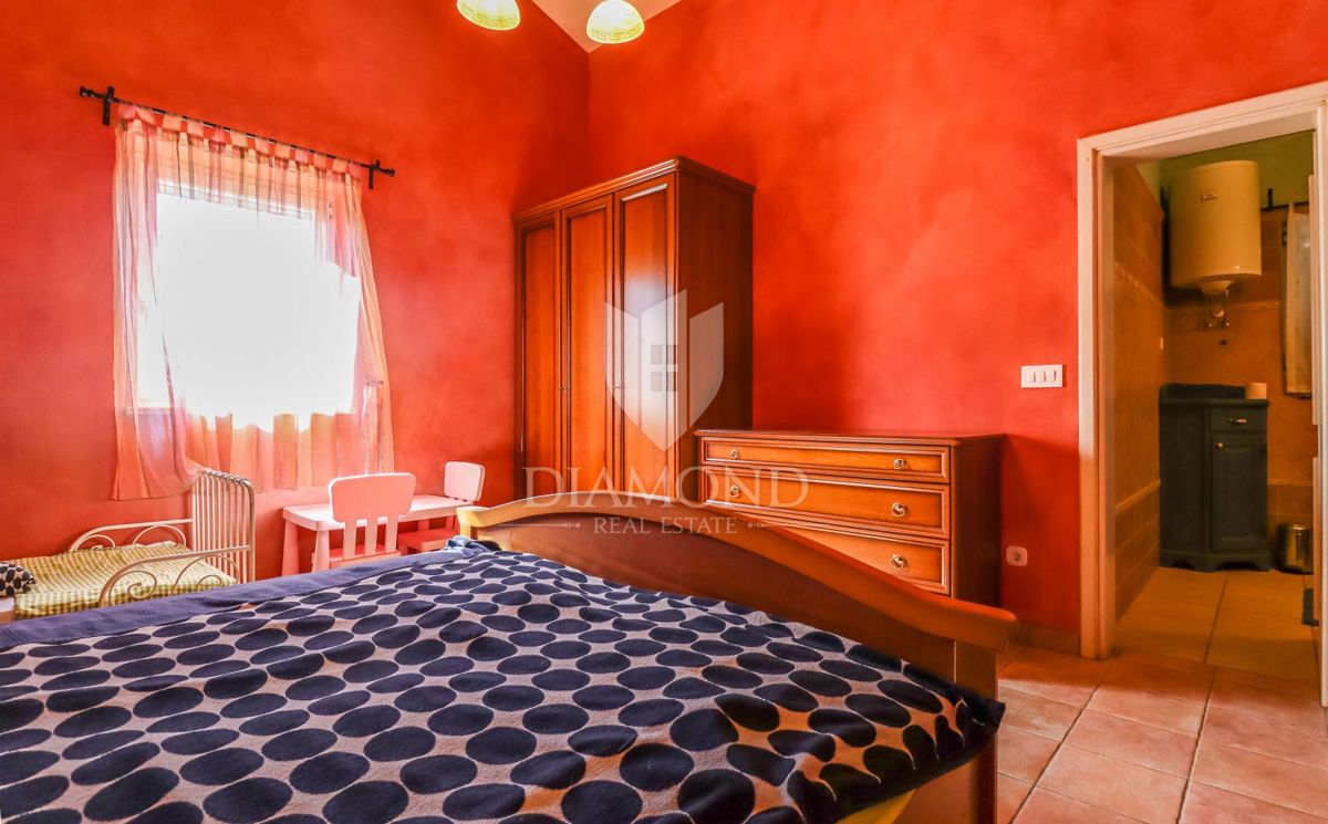 Poreč, kamnita hiša samostojna hiša
