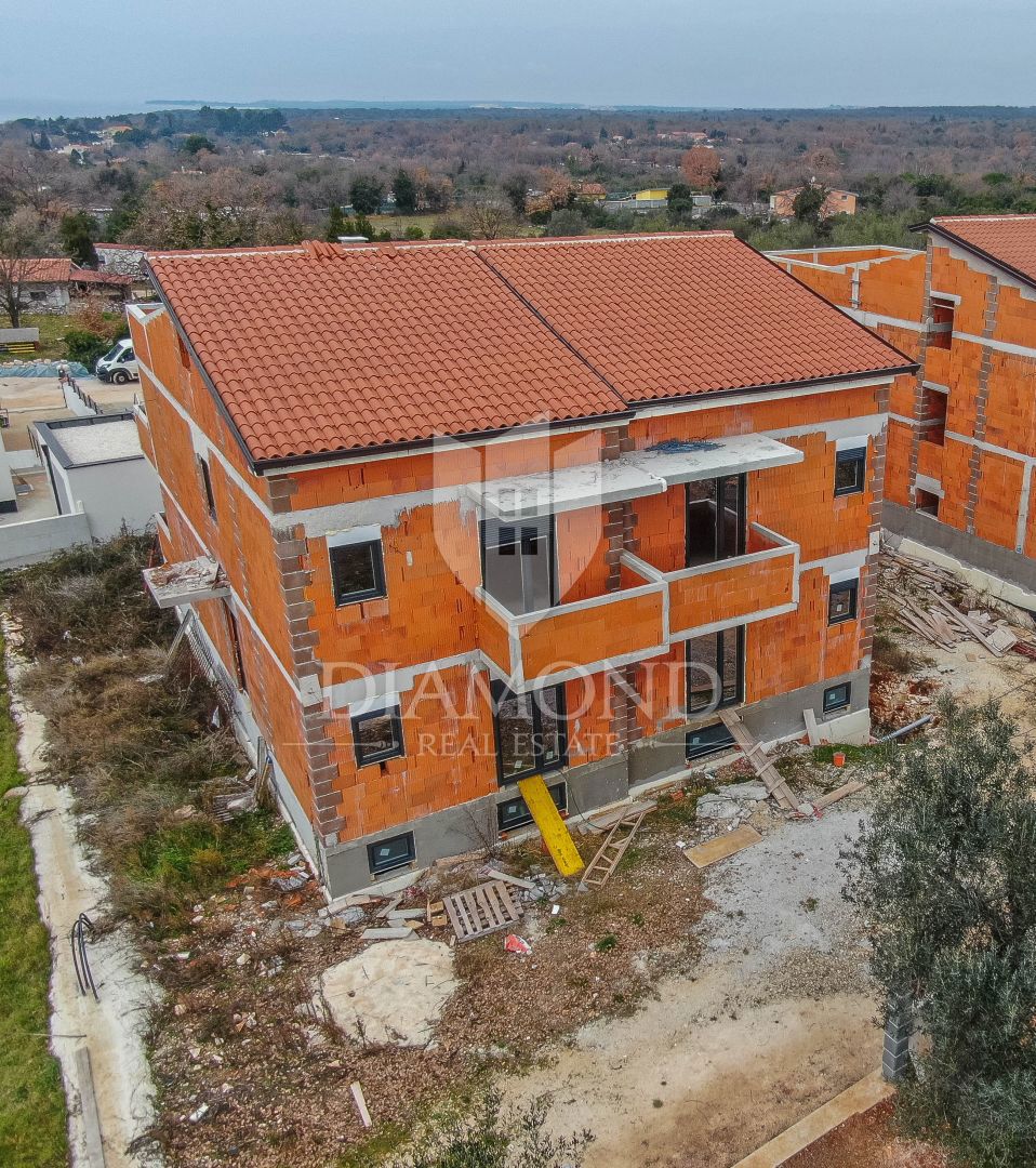 Fažana, okolica, dvojček s pogledom na morje