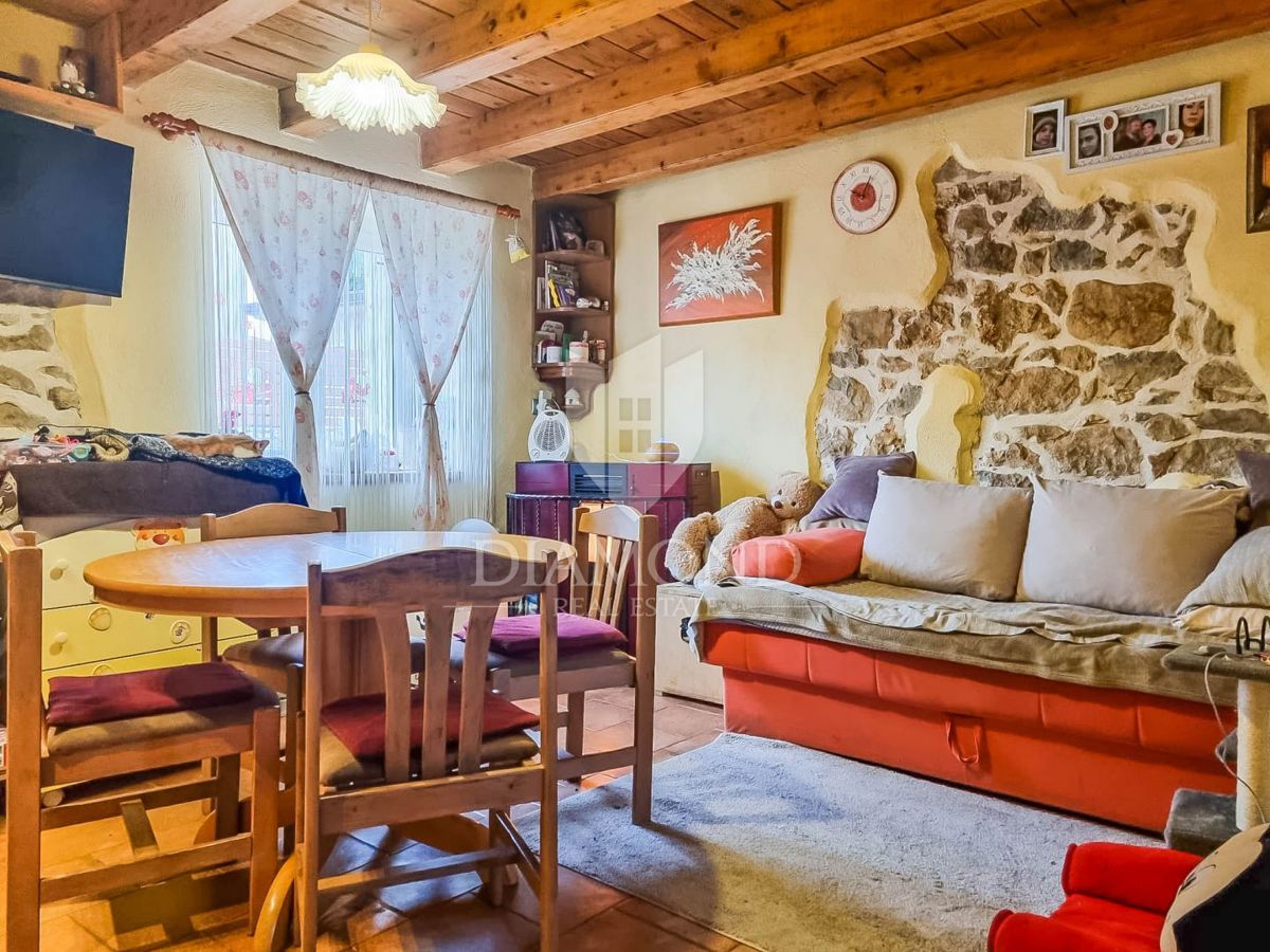 Poreč, okolica, lepa vrstna hiša!