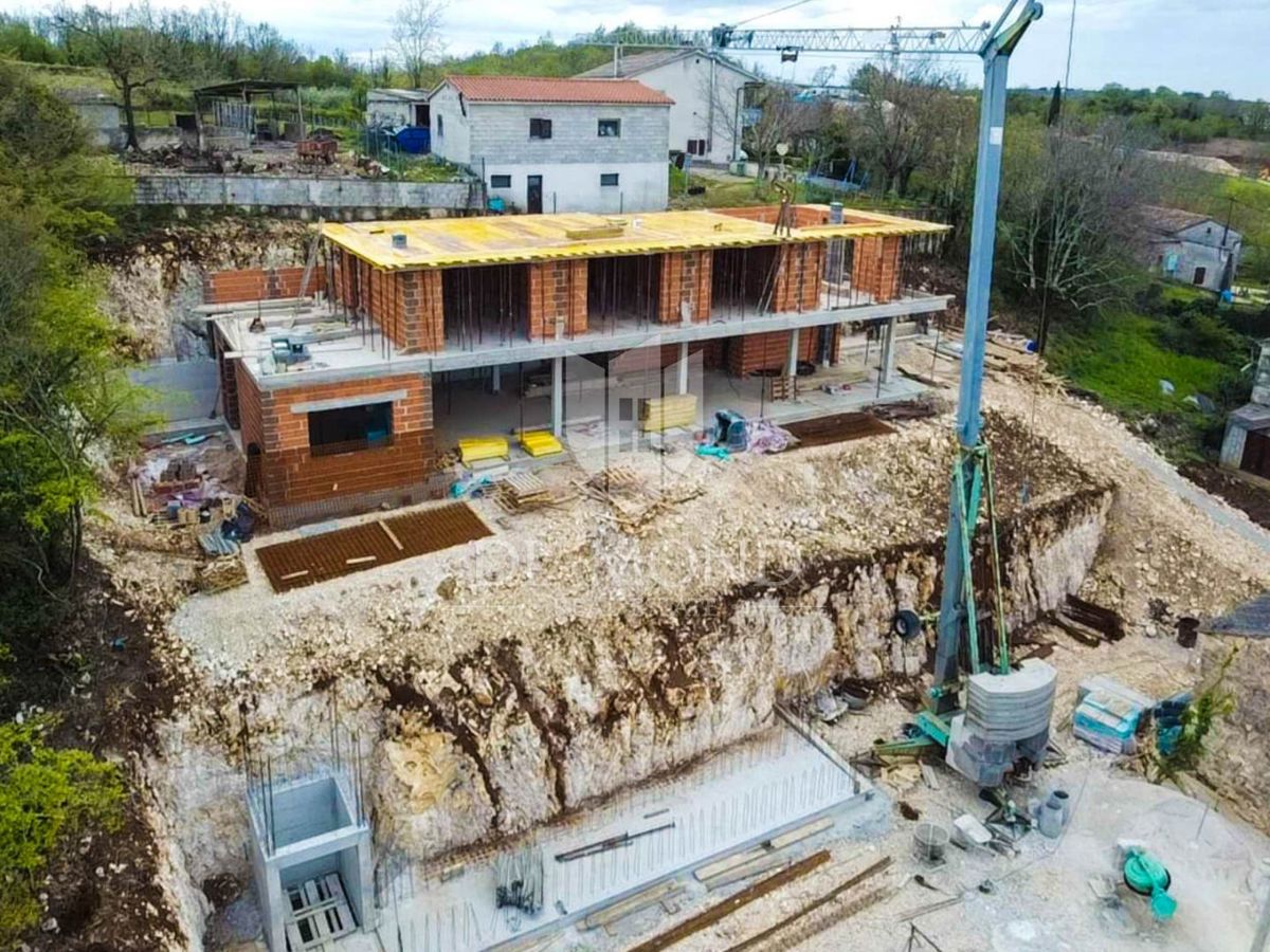 Hiša Poreč, 400m2