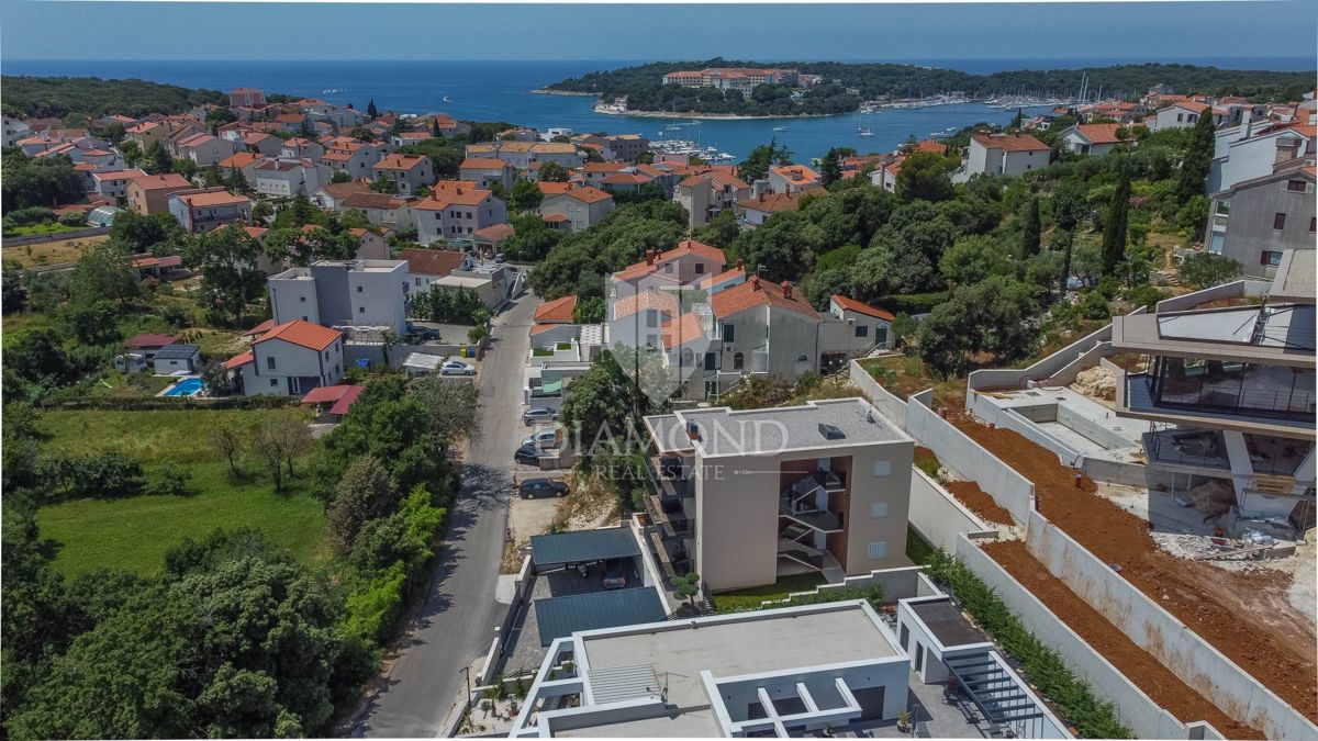 Medulin, okolica, novo luksuzno stanovanje v bližini morja