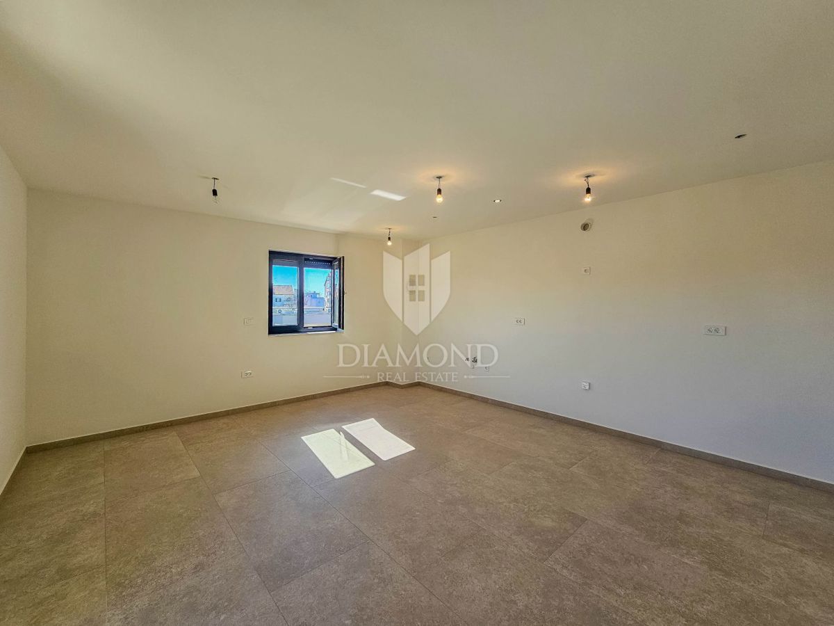 Umag, okolica! Čudovito stanovanje v moderni novogradnji!