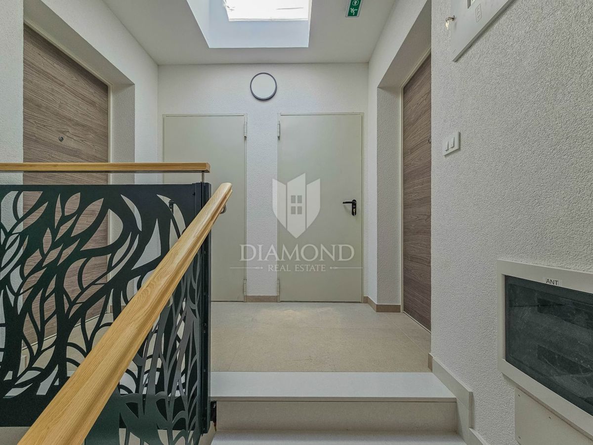 Umag, okolica! Čudovito stanovanje v moderni novogradnji!