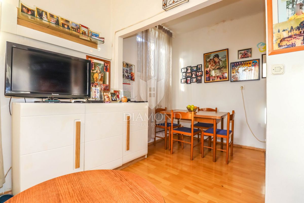 Rovinj, stanovanje z impresivnim pogledom na mesto in morje