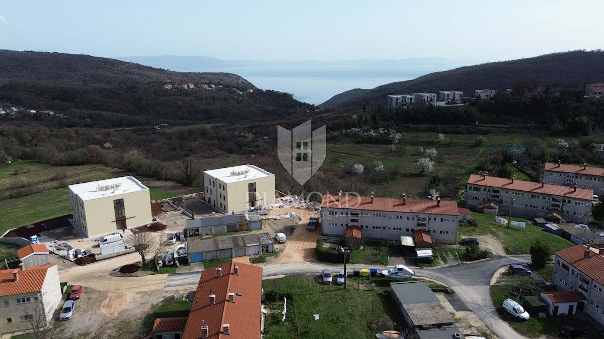 Labin, luksuzni penthouse s pogledom na morje 