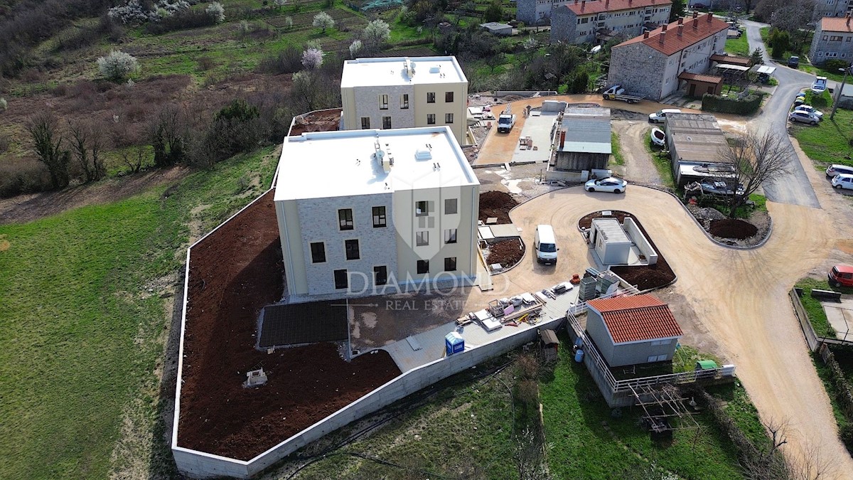 Labin, luksuzni penthouse s pogledom na morje 