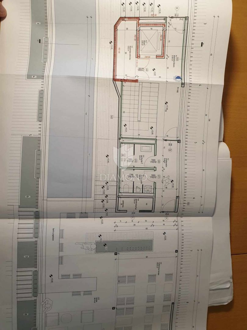 Rijeka, hotel v rekonstrukciji