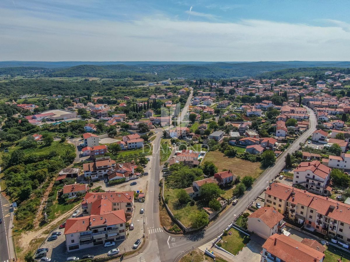 Zemljišče nedaleč od Rovinja 