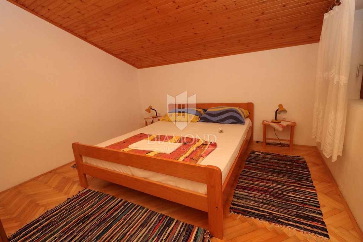 Labin, Rabac, apartmajska hiša 2. red do morja