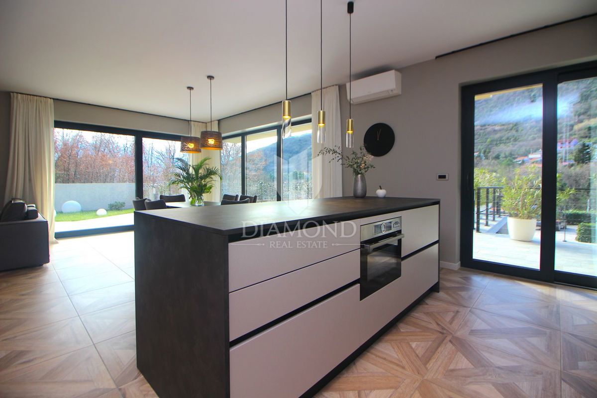 Hiša Mošćenička Draga, 190m2