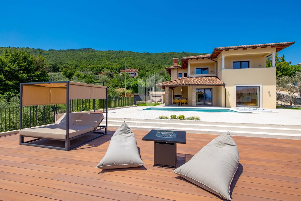 Hiša Mošćenička Draga, 170m2