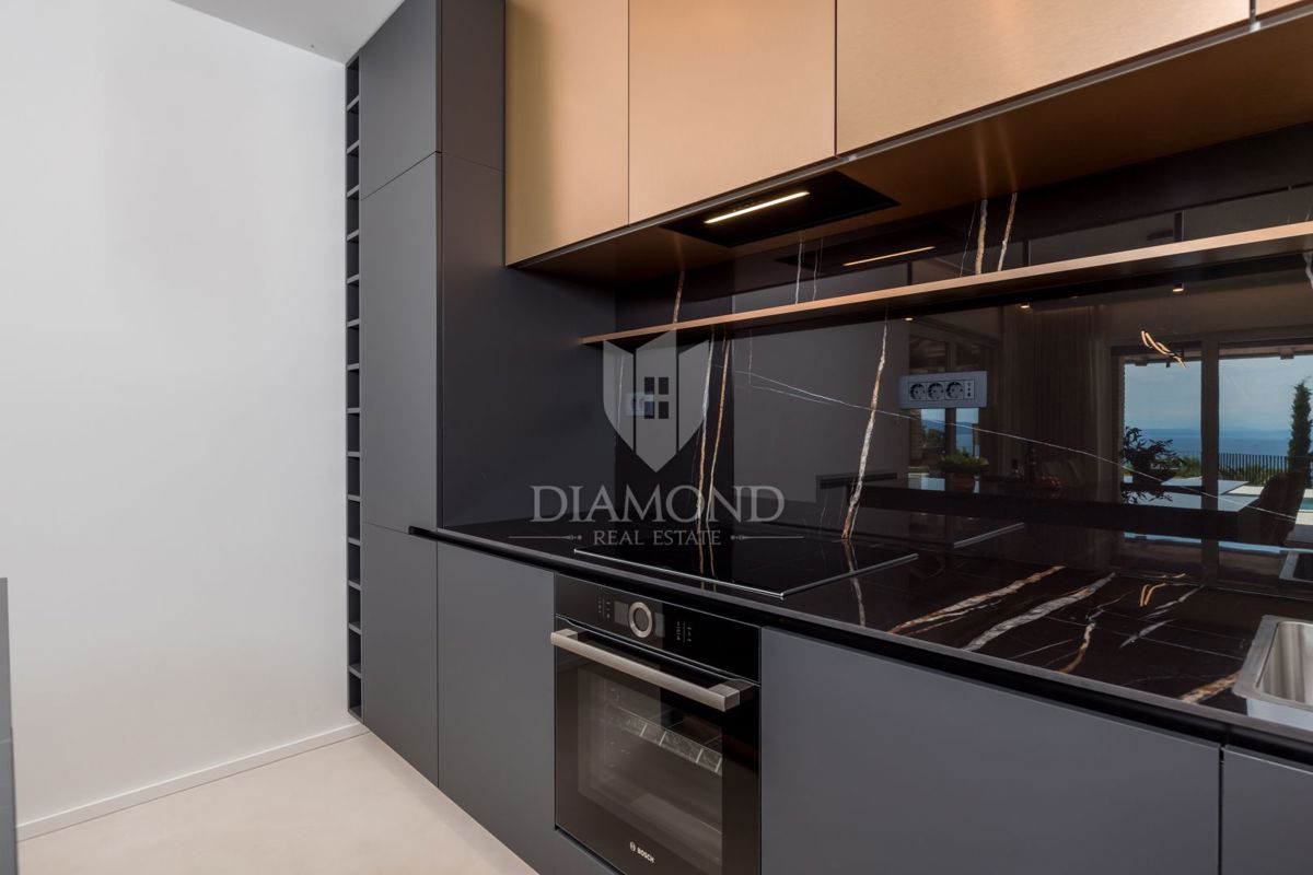 Hiša Mošćenička Draga, 170m2