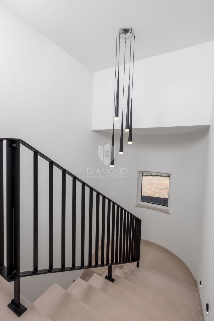 Hiša Mošćenička Draga, 170m2