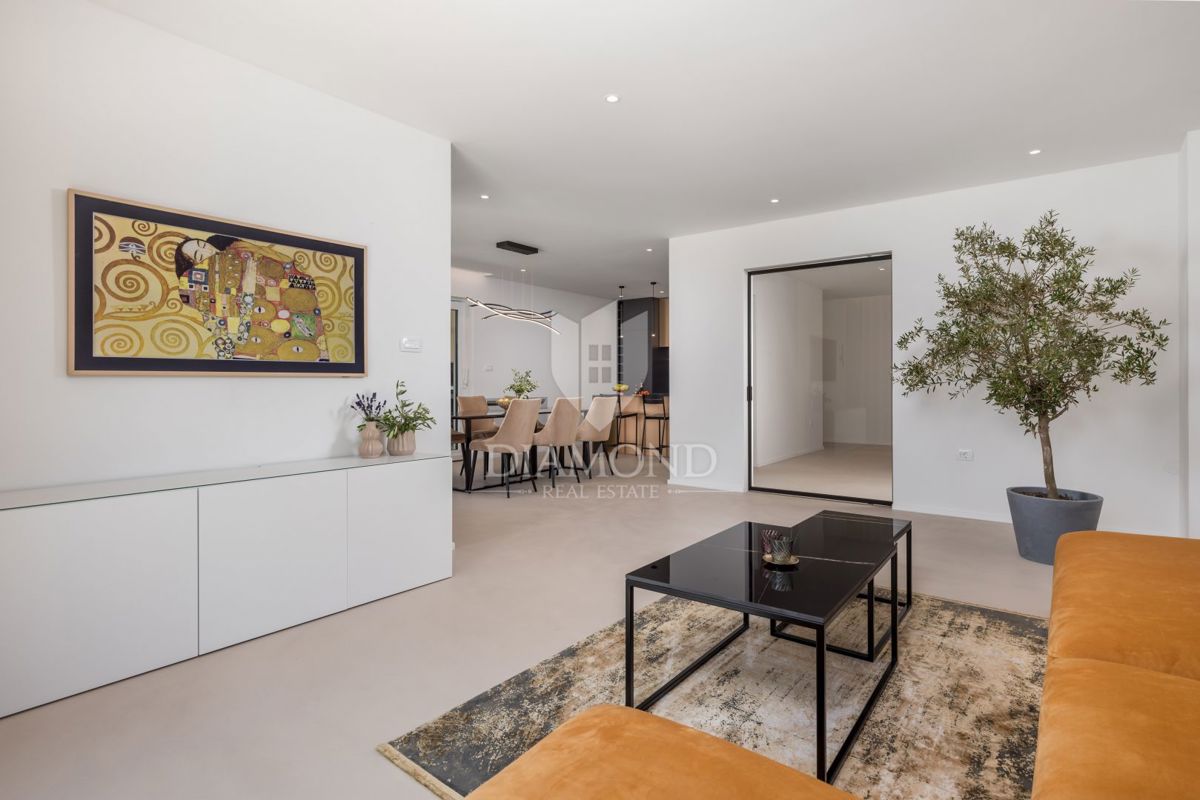 Hiša Mošćenička Draga, 170m2