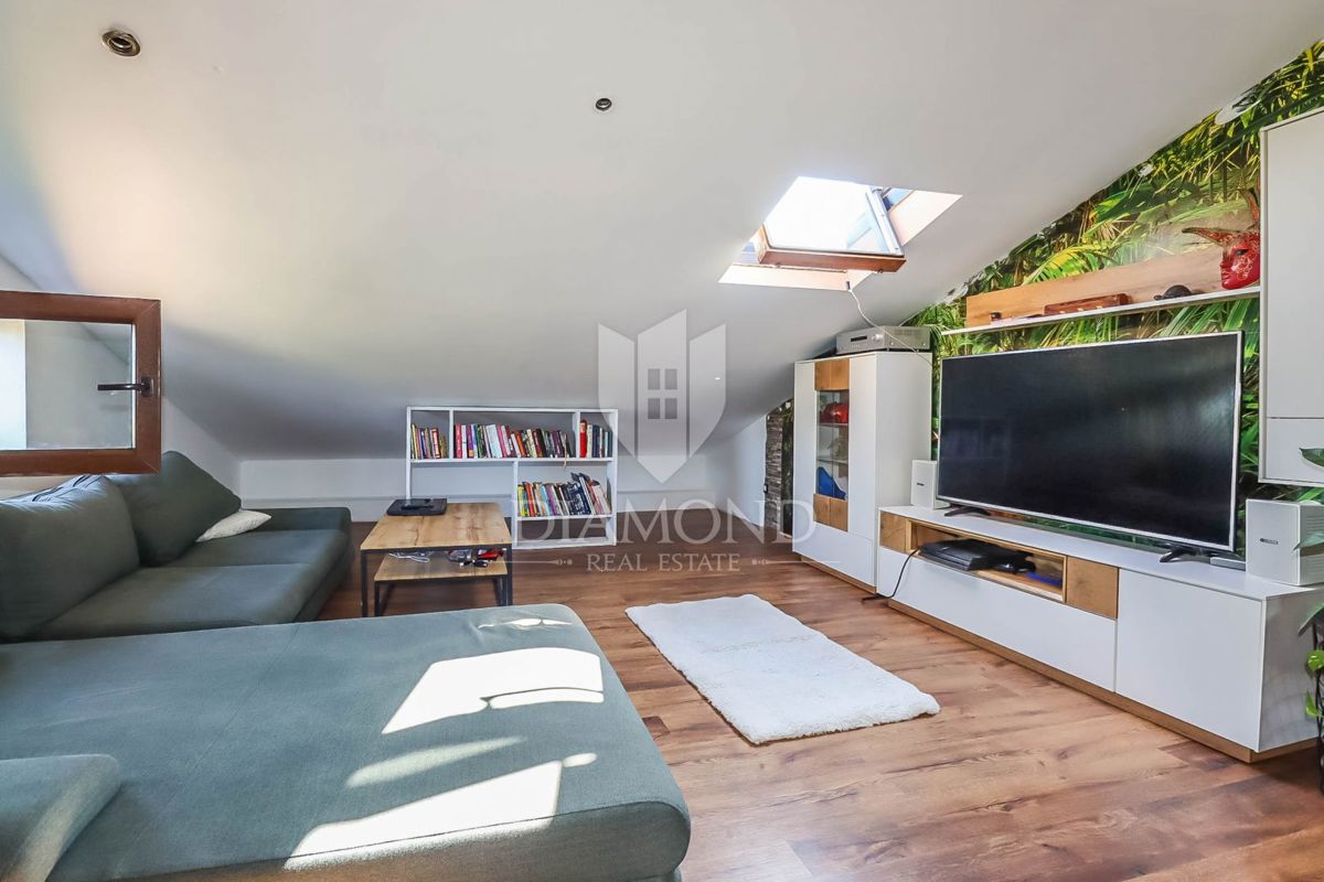 PRILOŽNOST! Štirje apartmaji 100m od plaže v Rovinju