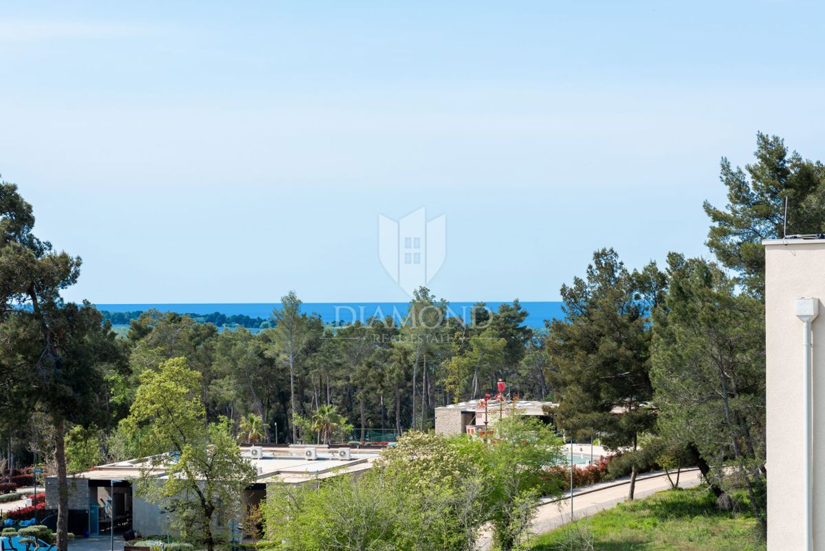Poreč, Okolica – Ekskluziven Penthouse s Panoramskim Razgledom