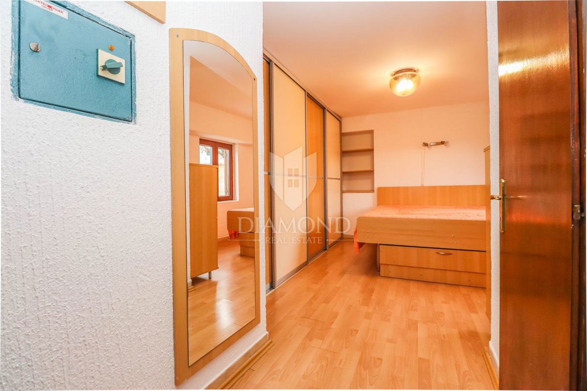 Hiša v bližini Pulja, idealna za bivanje ali najem