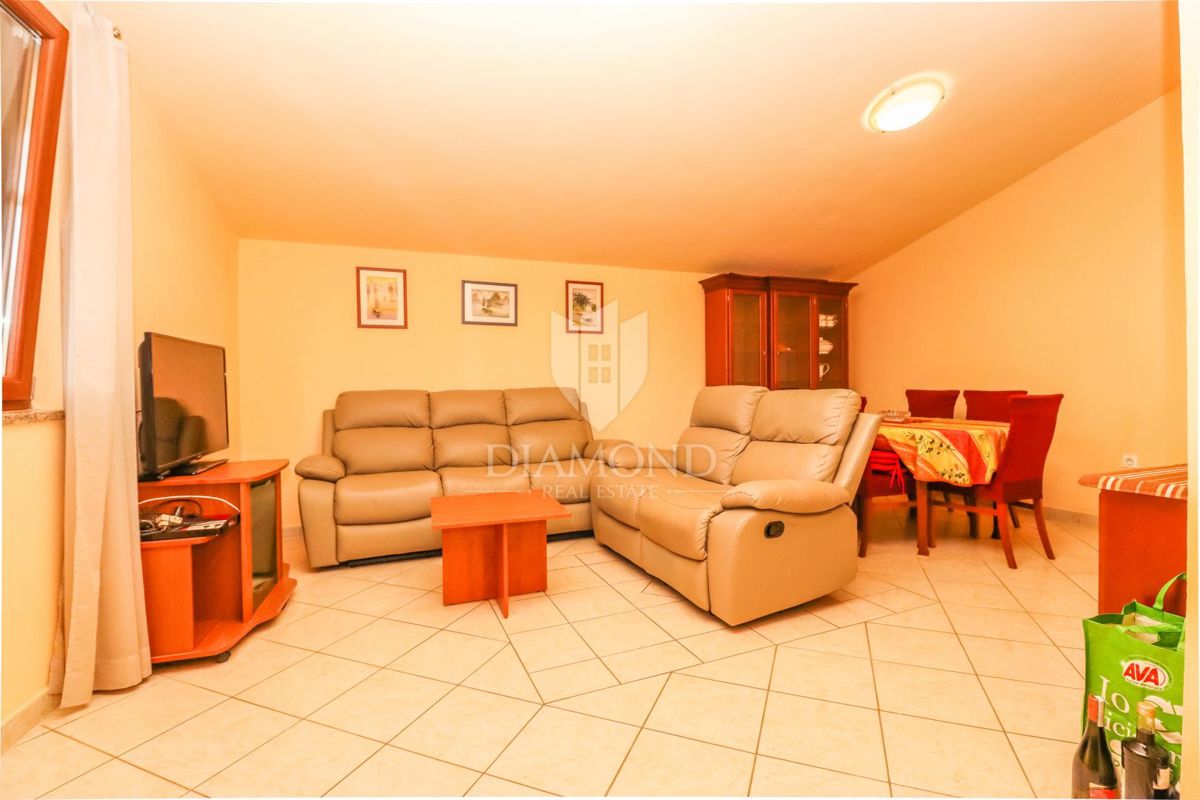 Hiša v bližini Pulja, idealna za bivanje ali najem