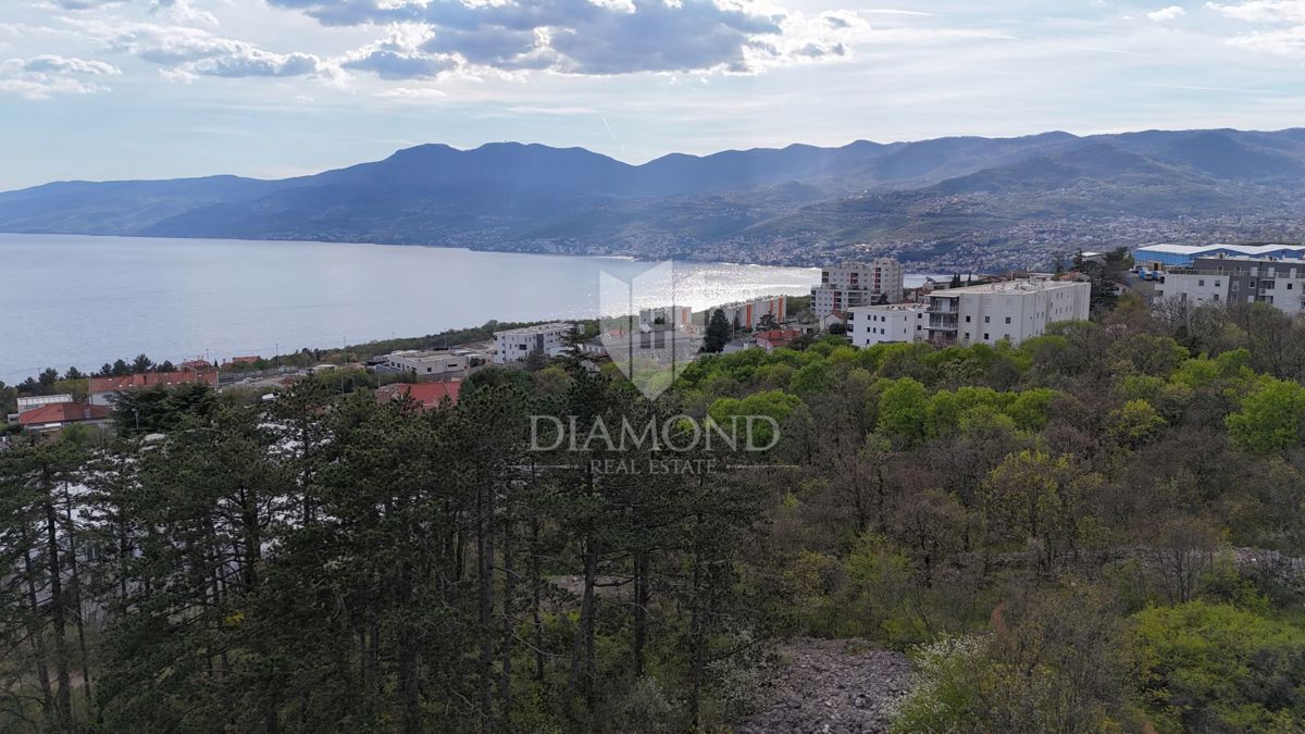 Zemljišče Srdoči, Rijeka, 1.800m2