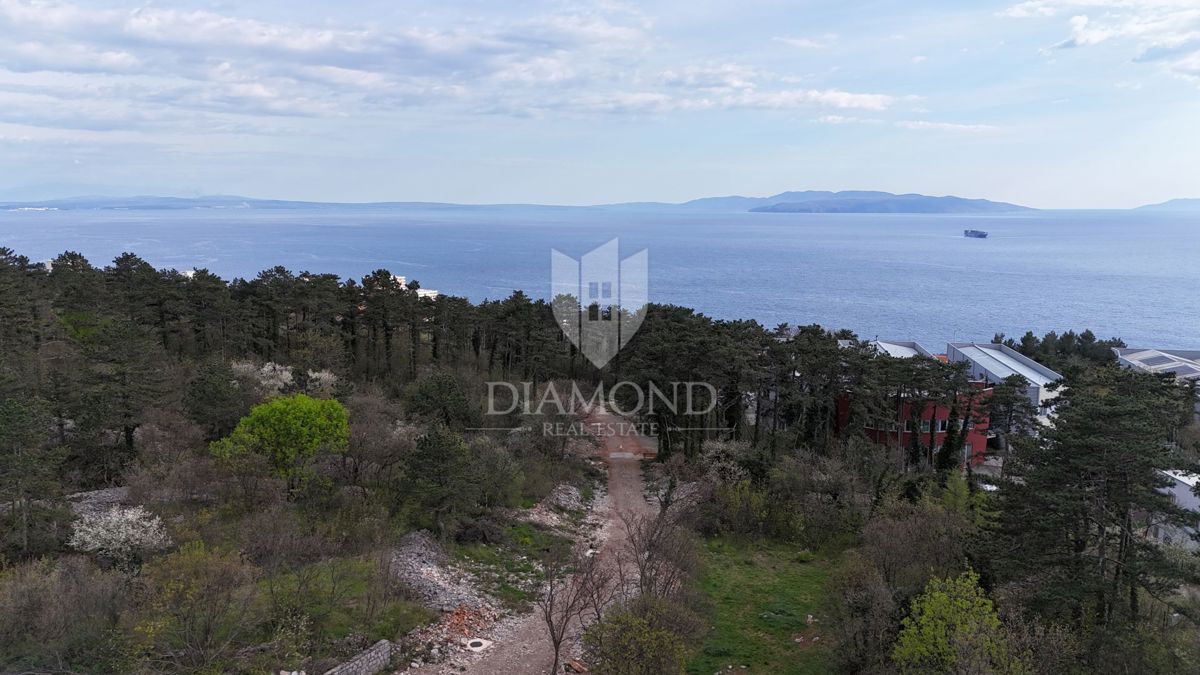 Zemljišče Srdoči, Rijeka, 1.800m2