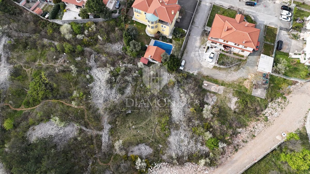 Zemljišče Srdoči, Rijeka, 1.800m2