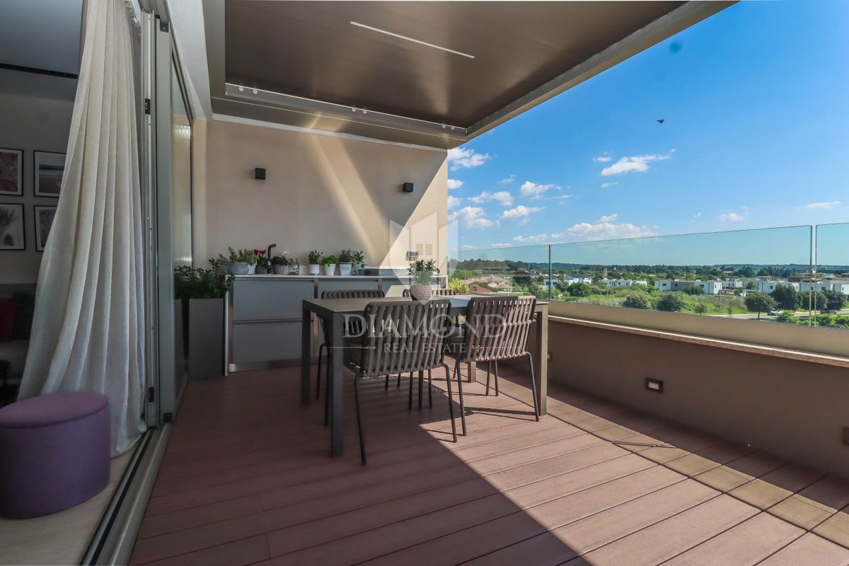 Apartmaj Novigrad, 119m2