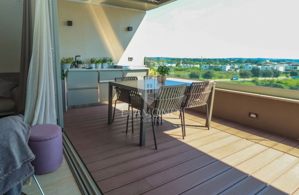 Apartmaj Novigrad, 119m2