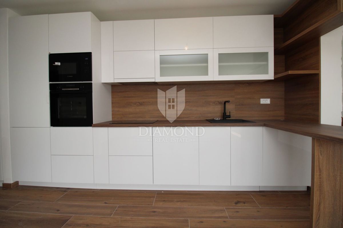 Apartmaj Rešetari, Kastav, 117m2